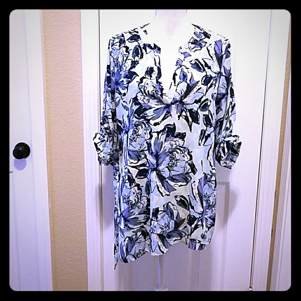The Limited tunic blouse